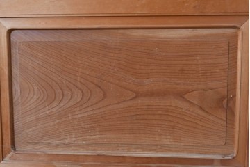 ヴィンテージ建具　昭和後期　高級品!!　腰板欅(ケヤキ)材　欅材ならではの木目が印象的なガラス戸2枚セット　(R-084880)