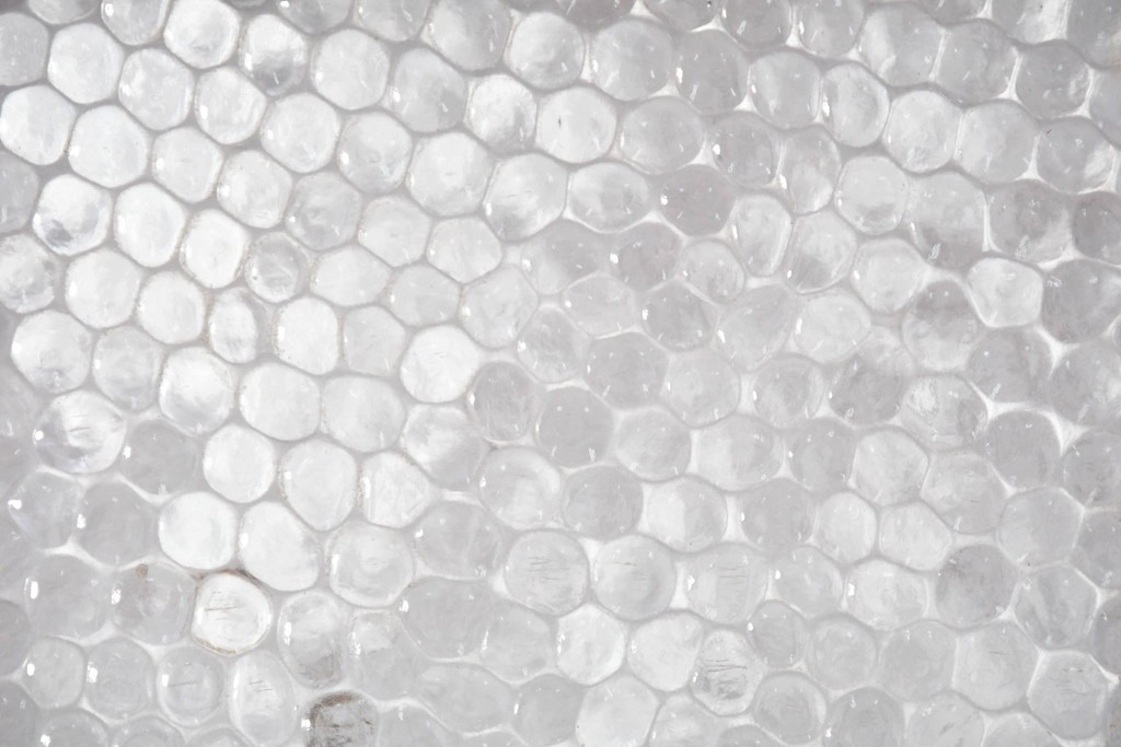 イギリスアンティーク　赤・緑・琥珀色のステンドグラスが印象的な木製ドア1枚　(R-084881)