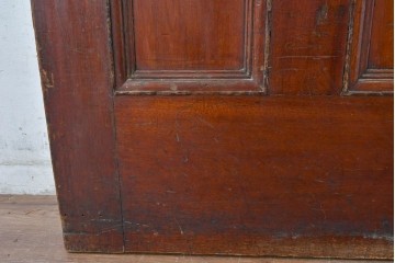 イギリスアンティーク　赤・緑・琥珀色のステンドグラスが印象的な木製ドア1枚　(R-084881)