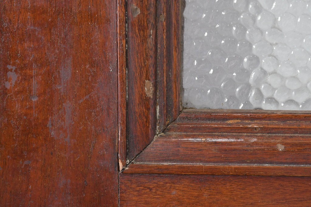 イギリスアンティーク　赤・緑・琥珀色のステンドグラスが印象的な木製ドア1枚　(R-084881)