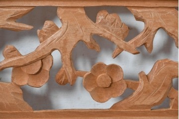 ヴィンテージ建具　昭和中期　松・竹・梅の彫刻が施された格子欄間1枚　(R-084882)