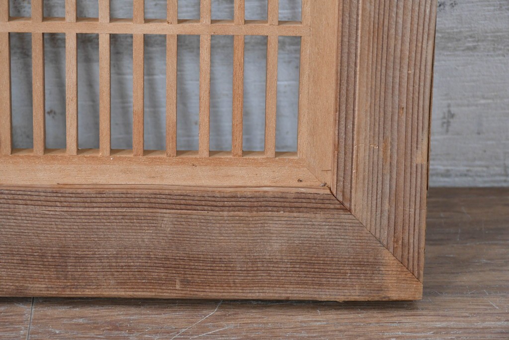 ヴィンテージ建具　昭和中期　松・竹・梅の彫刻が施された格子欄間1枚　(R-084882)