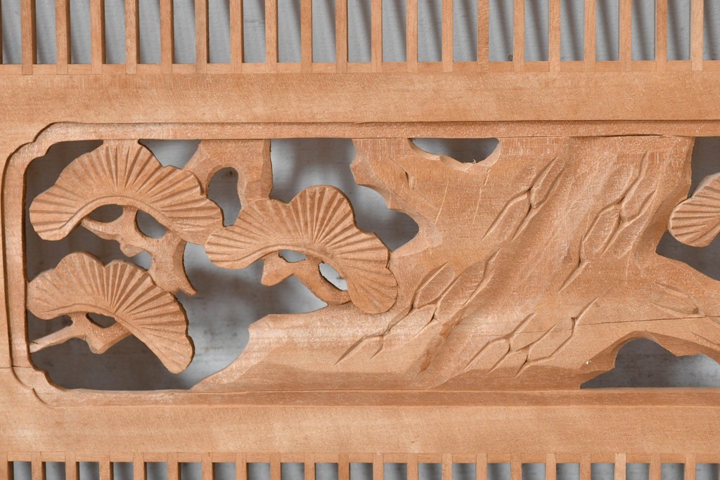 ヴィンテージ建具　昭和中期　松・竹・梅の彫刻が施された格子欄間1枚　(R-084883)