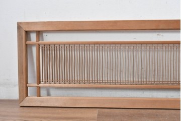 ヴィンテージ建具　昭和中期　細身の縦格子が美しい組子欄間1枚　(R-084884)