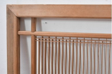 ヴィンテージ建具　昭和中期　細身の縦格子が美しい組子欄間1枚　(R-084884)