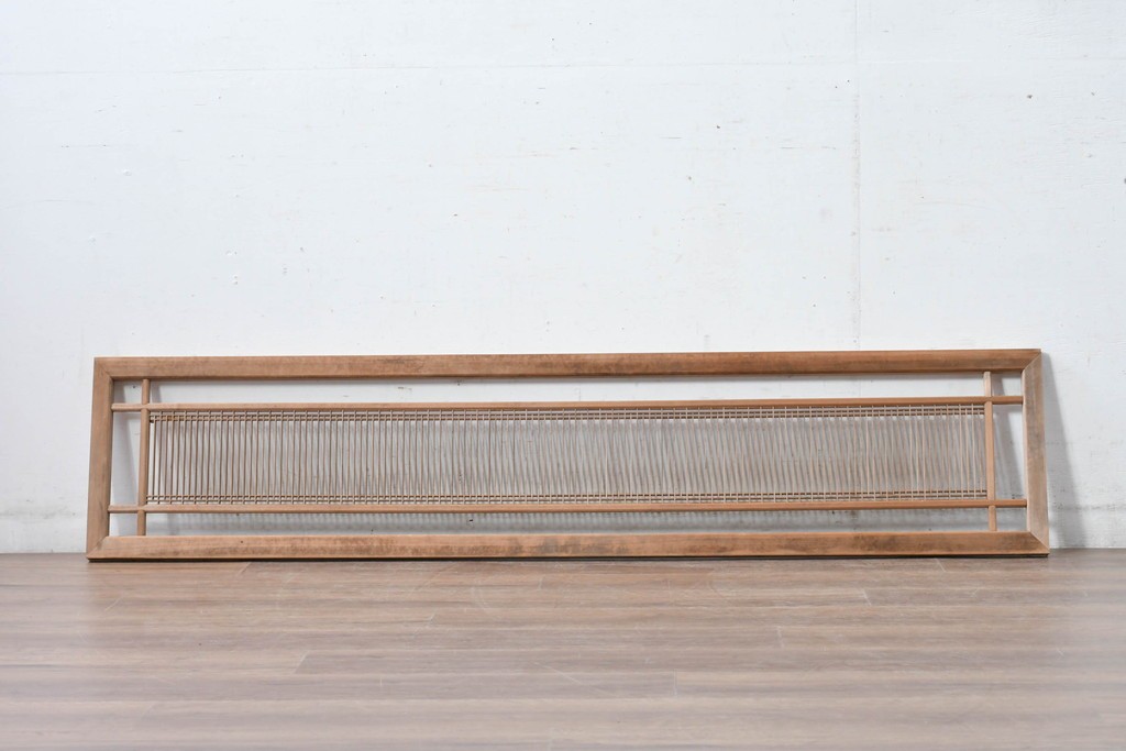 ヴィンテージ建具　昭和中期　細身の縦格子が美しい組子欄間1枚　(R-084885)