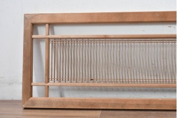 ヴィンテージ建具　昭和中期　細身の縦格子が美しい組子欄間1枚　(R-084885)