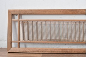 ヴィンテージ建具　昭和中期　細身の縦格子が美しい組子欄間1枚　(R-084885)