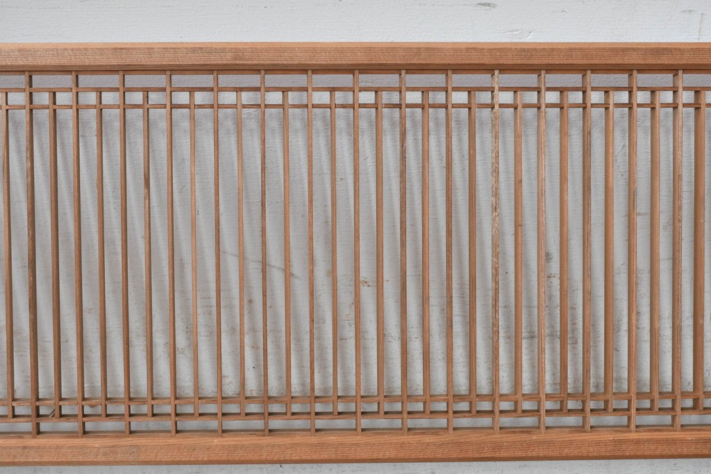 ヴィンテージ建具　昭和中期　細身の縦格子が美しい組子欄間1枚　(R-084885)