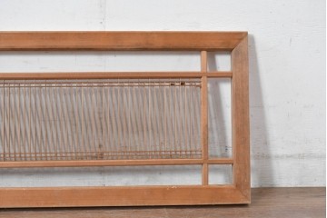 ヴィンテージ建具　昭和中期　細身の縦格子が美しい組子欄間1枚　(R-084885)