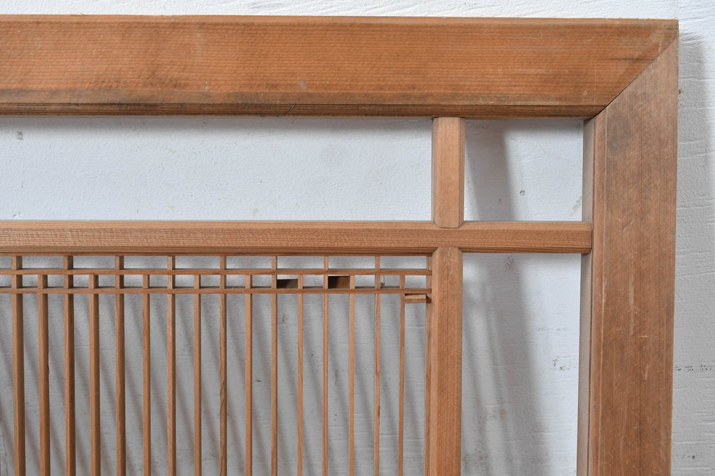 ヴィンテージ建具　昭和中期　細身の縦格子が美しい組子欄間1枚　(R-084885)