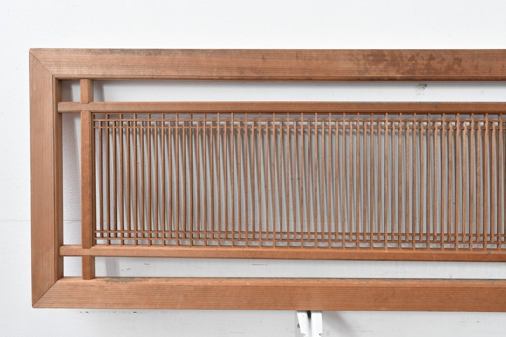 ヴィンテージ建具　昭和中期　細身の縦格子が美しい組子欄間2枚セット　(R-084887)