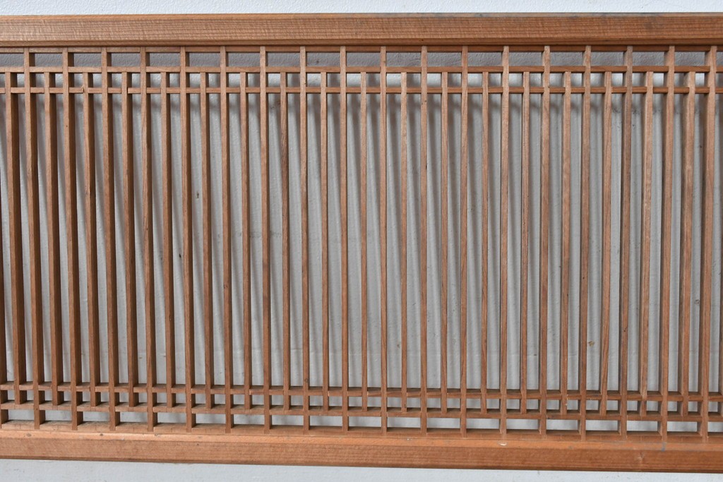 ヴィンテージ建具　昭和中期　細身の縦格子が美しい組子欄間2枚セット　(R-084887)