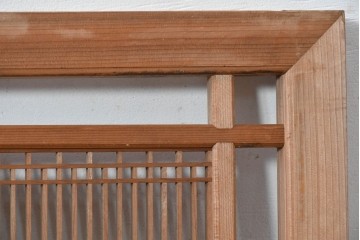 ヴィンテージ建具　昭和中期　細身の縦格子が美しい組子欄間2枚セット　(R-084887)