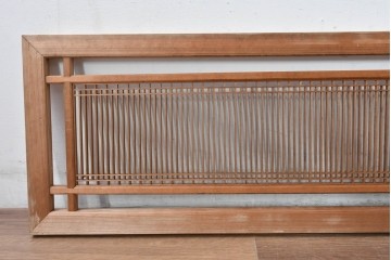 ヴィンテージ建具　昭和中期　細身の縦格子が美しい組子欄間2枚セット　(R-084887)