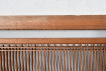 ヴィンテージ建具　昭和中期　細身の縦格子が美しい組子欄間2枚セット　(R-084887)