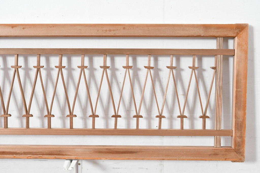 ヴィンテージ建具　昭和中期　モダンデザインの組子欄間2枚セット　(R-084888)