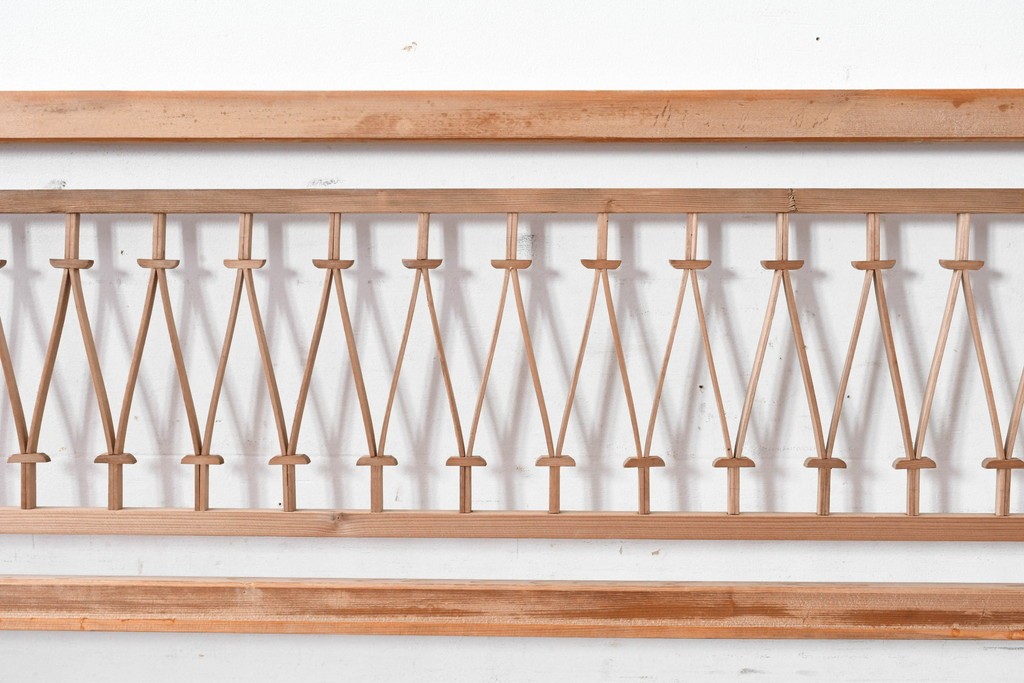 ヴィンテージ建具　昭和中期　モダンデザインの組子欄間2枚セット　(R-084888)