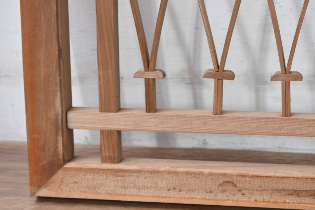 ヴィンテージ建具　昭和中期　モダンデザインの組子欄間2枚セット　(R-084888)