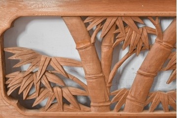 ヴィンテージ建具　昭和後期　井波彫刻　秋水作　菊竹図の吉祥意匠が見事な彫刻欄間1枚　(R-084890)