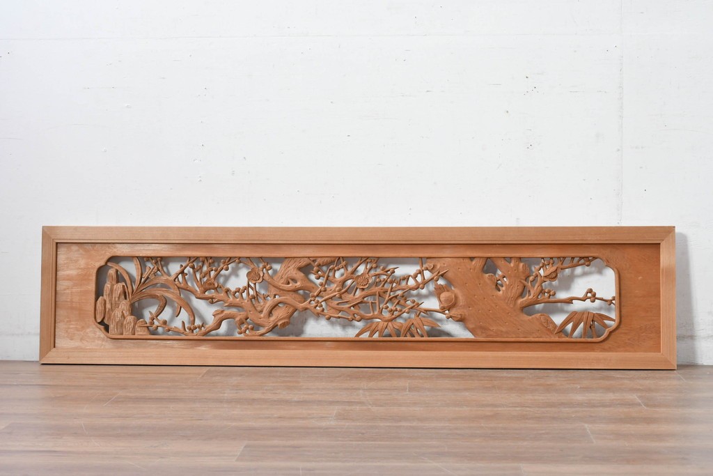 ヴィンテージ建具　昭和後期　井波彫刻　梅竹図の彫刻欄間1枚　(R-084891)