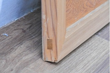 ヴィンテージ建具　昭和後期　井波彫刻　梅竹図の彫刻欄間1枚　(R-084891)