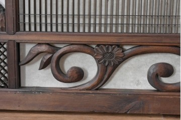 ヴィンテージ建具　昭和後期　竹と松・菊文様の彫刻をあしらった特大欄間　(R-084893)