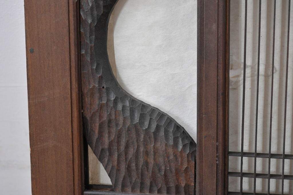 ヴィンテージ建具　昭和後期　竹と松・菊文様の彫刻をあしらった特大欄間　(R-084893)