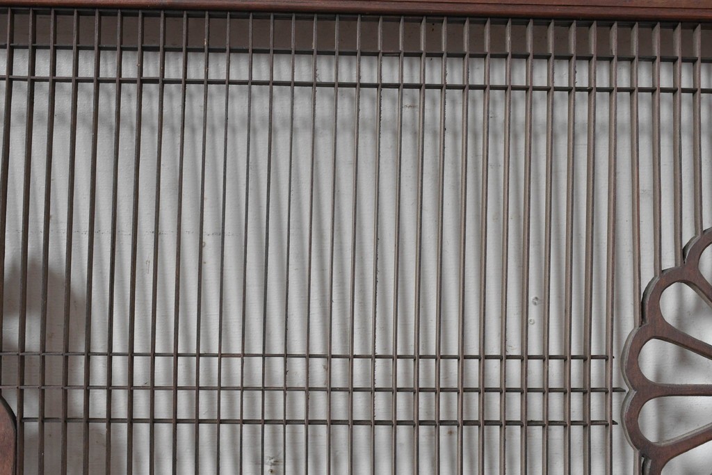 ヴィンテージ建具　昭和後期　竹と梅・菊文様の彫刻をあしらった特大欄間　(R-084894)