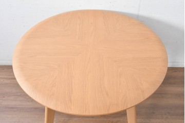 中古　arflex(アルフレックス)　CREDO(クレド)　E10　ホワイトオーク材　シンプルながら美しいフォルムのダイニングテーブル　(R-084895)