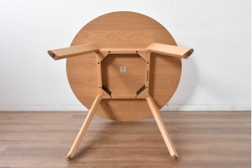 中古　arflex(アルフレックス)　CREDO(クレド)　E10　ホワイトオーク材　シンプルながら美しいフォルムのダイニングテーブル　(R-084895)