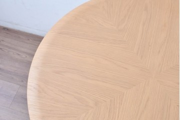 中古　arflex(アルフレックス)　CREDO(クレド)　E10　ホワイトオーク材　シンプルながら美しいフォルムのダイニングテーブル　(R-084895)