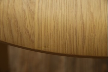 中古　arflex(アルフレックス)　CREDO(クレド)　E10　ホワイトオーク材　シンプルながら美しいフォルムのダイニングテーブル　(R-084895)