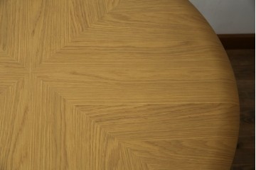 中古　arflex(アルフレックス)　CREDO(クレド)　E10　ホワイトオーク材　シンプルながら美しいフォルムのダイニングテーブル　(R-084895)