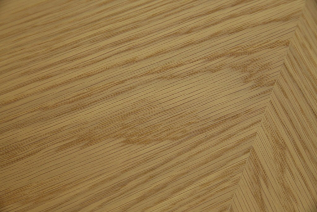 中古　arflex(アルフレックス)　CREDO(クレド)　E10　ホワイトオーク材　シンプルながら美しいフォルムのダイニングテーブル　(R-084895)