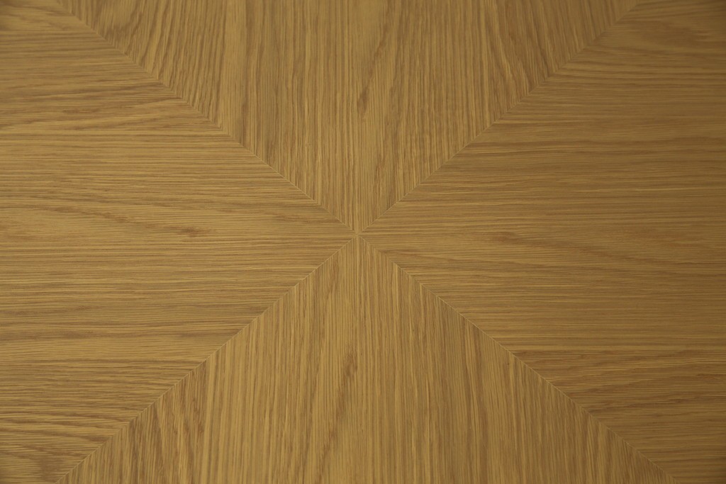 中古　arflex(アルフレックス)　CREDO(クレド)　E10　ホワイトオーク材　シンプルながら美しいフォルムのダイニングテーブル　(R-084895)