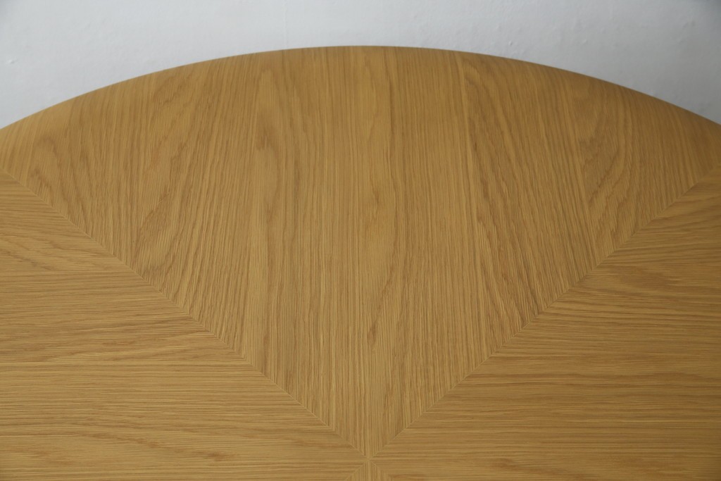 中古　arflex(アルフレックス)　CREDO(クレド)　E10　ホワイトオーク材　シンプルながら美しいフォルムのダイニングテーブル　(R-084895)