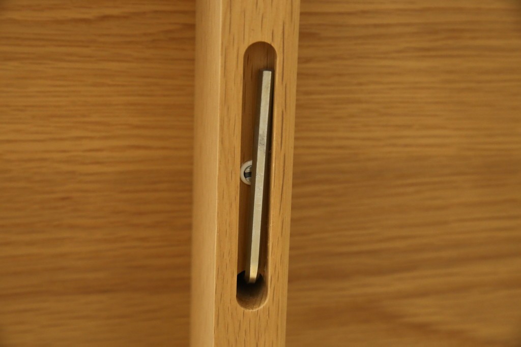 中古　arflex(アルフレックス)　CREDO(クレド)　E10　ホワイトオーク材　シンプルながら美しいフォルムのダイニングテーブル　(R-084895)