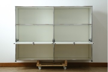 中古　美品　スイス　USMハラー(USM Haller)　ドロップダウンドア×2　サイドボード　定価約36万円　(R-084896)