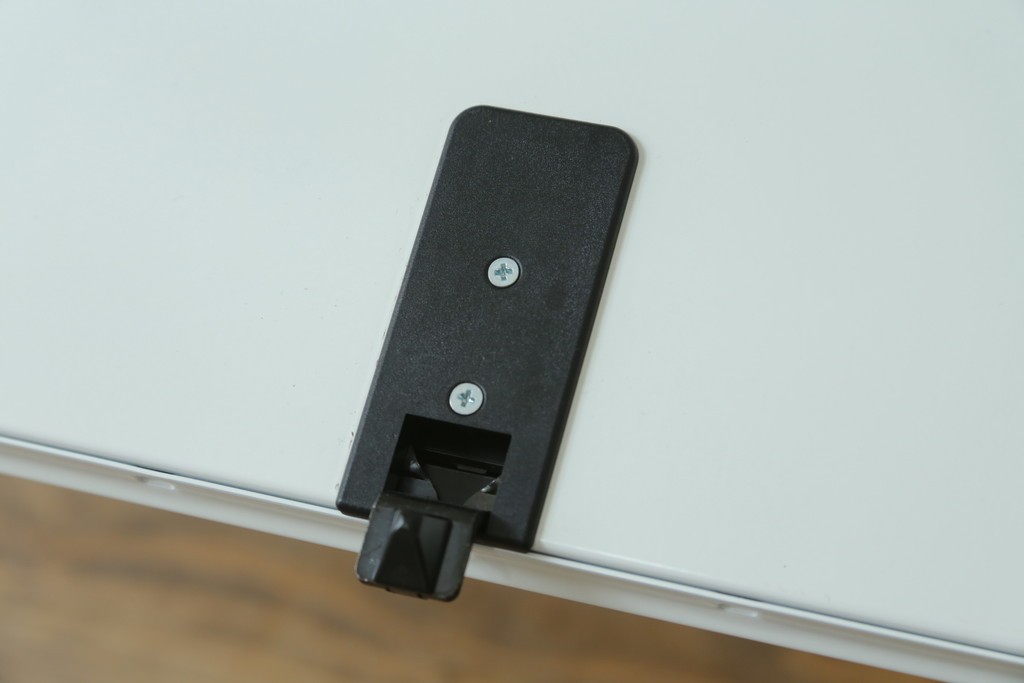 中古　美品　スイス　USMハラー(USM Haller)　ドロップダウンドア×2　サイドボード　定価約36万円　(R-084896)