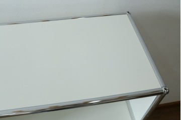 中古　美品　スイス　USMハラー(USM Haller)　ドロップダウンドア×2　サイドボード　定価約36万円　(R-084896)