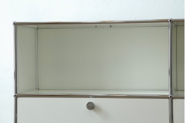 中古　美品　スイス　USMハラー(USM Haller)　ドロップダウンドア×2　サイドボード　定価約36万円　(R-084896)