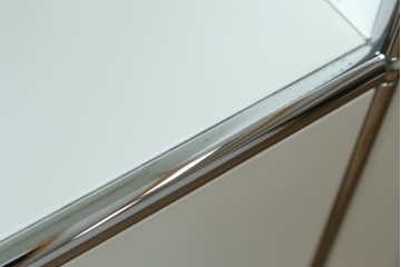 中古　美品　スイス　USMハラー(USM Haller)　ドロップダウンドア×2　サイドボード　定価約36万円　(R-084896)