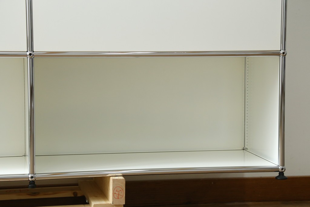 中古　美品　スイス　USMハラー(USM Haller)　ドロップダウンドア×2　サイドボード　定価約36万円　(R-084896)