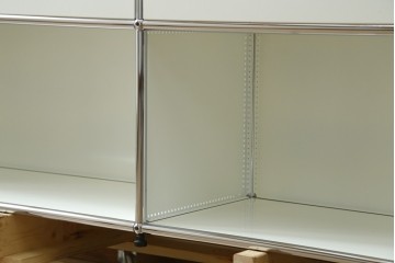 中古　美品　スイス　USMハラー(USM Haller)　ドロップダウンドア×2　サイドボード　定価約36万円　(R-084896)