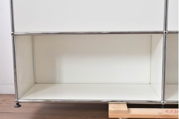 中古　美品　スイス　USMハラー(USM Haller)　ホームオフィスにもおすすめなスッキリとしたデザインのサイドキャビネット　定価約36万円相当　(R-084896)