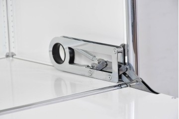 中古　美品　スイス　USMハラー(USM Haller)　ホームオフィスにもおすすめなスッキリとしたデザインのサイドキャビネット　定価約36万円相当　(R-084896)