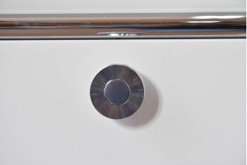 中古　美品　スイス　USMハラー(USM Haller)　ホームオフィスにもおすすめなスッキリとしたデザインのサイドキャビネット　定価約36万円相当　(R-084896)