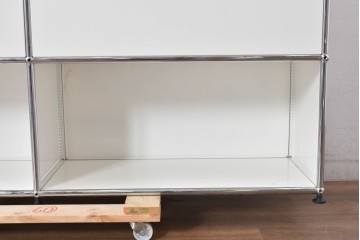 中古　美品　スイス　USMハラー(USM Haller)　ホームオフィスにもおすすめなスッキリとしたデザインのサイドキャビネット　定価約36万円相当　(R-084896)