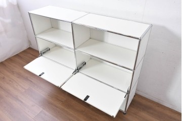 中古　美品　スイス　USMハラー(USM Haller)　ホームオフィスにもおすすめなスッキリとしたデザインのサイドキャビネット　定価約36万円相当　(R-084896)